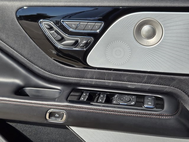 used 2020 Lincoln Aviator car, priced at $31,300