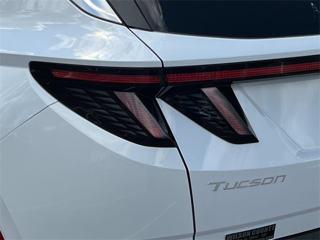 new 2025 Hyundai Tucson Hybrid car, priced at $37,378
