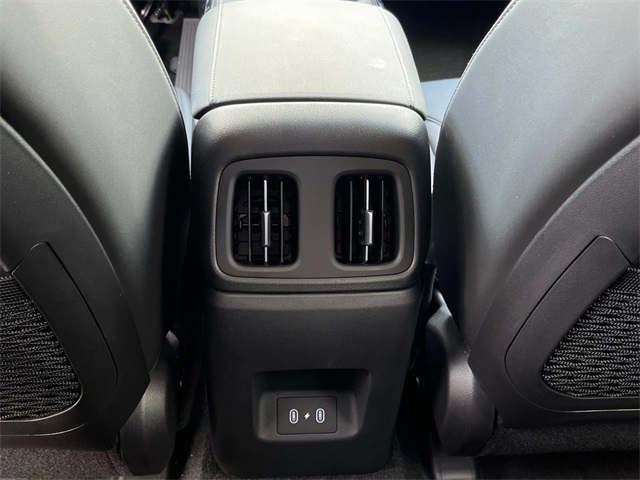 new 2025 Hyundai Tucson Hybrid car, priced at $37,378