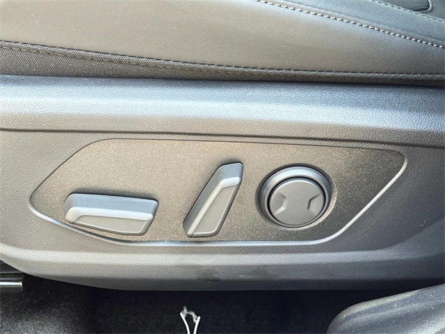 new 2025 Hyundai Tucson Hybrid car, priced at $37,378