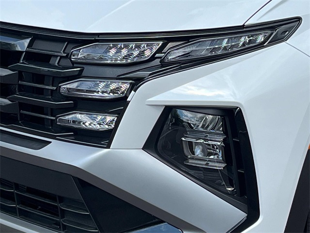 new 2025 Hyundai Tucson Hybrid car, priced at $37,378