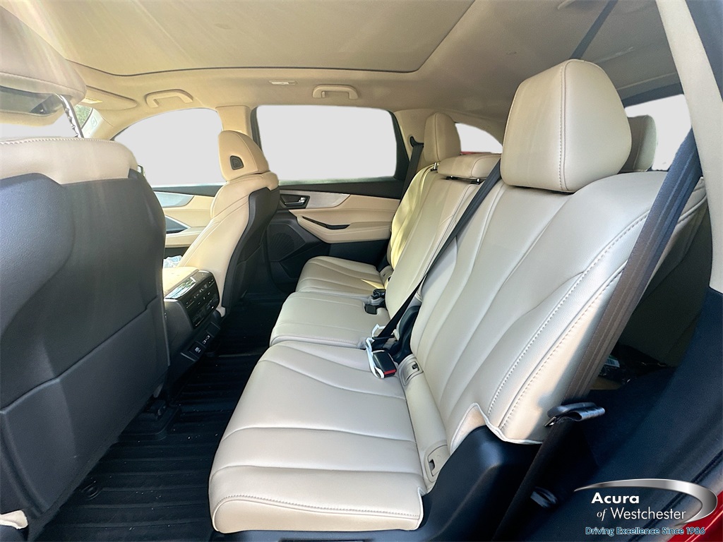 used 2023 Acura MDX car, priced at $36,999