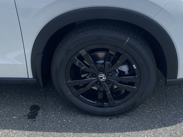 new 2026 Honda HR-V car, priced at $29,978