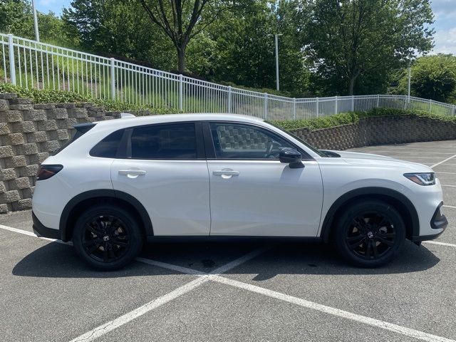 new 2026 Honda HR-V car, priced at $29,978