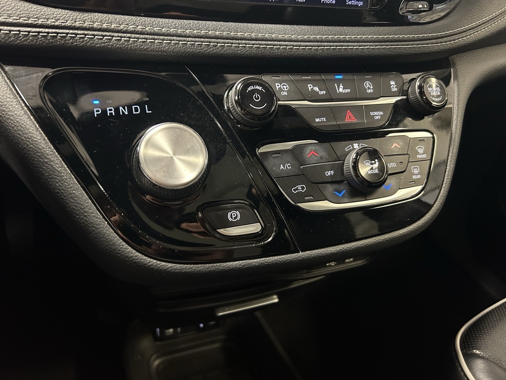 used 2020 Chrysler Pacifica car, priced at $19,299