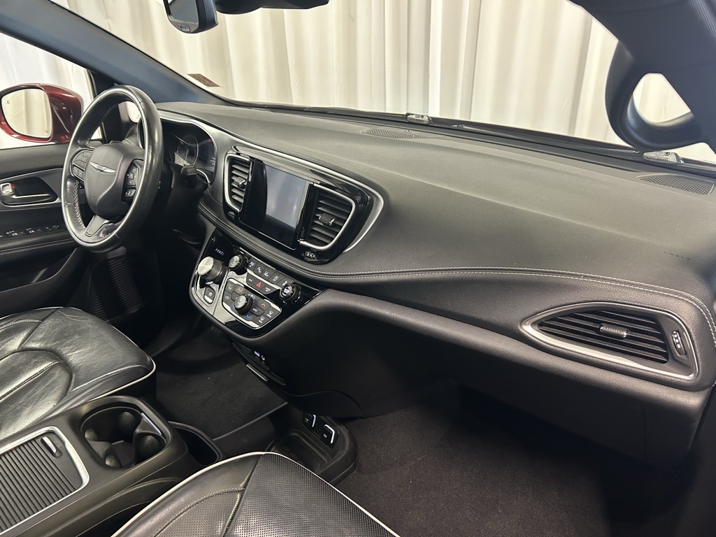 used 2020 Chrysler Pacifica car, priced at $19,299