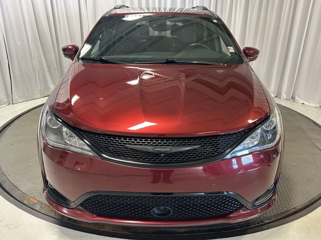 used 2020 Chrysler Pacifica car, priced at $19,299
