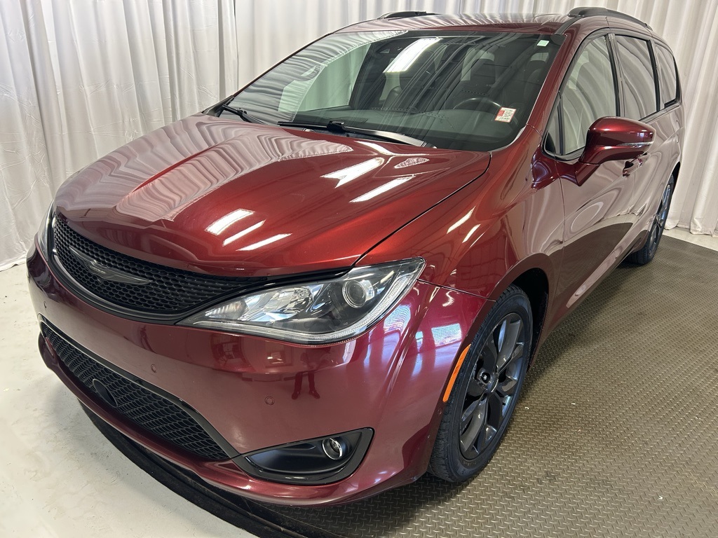 used 2020 Chrysler Pacifica car, priced at $19,299