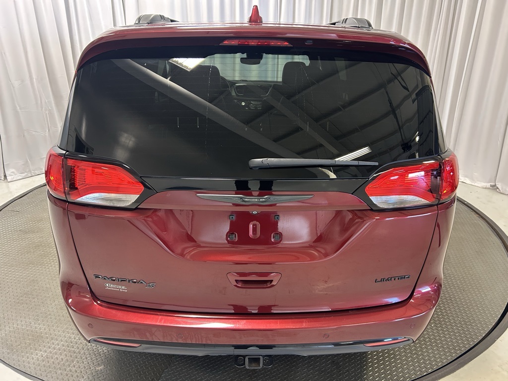 used 2020 Chrysler Pacifica car, priced at $19,299