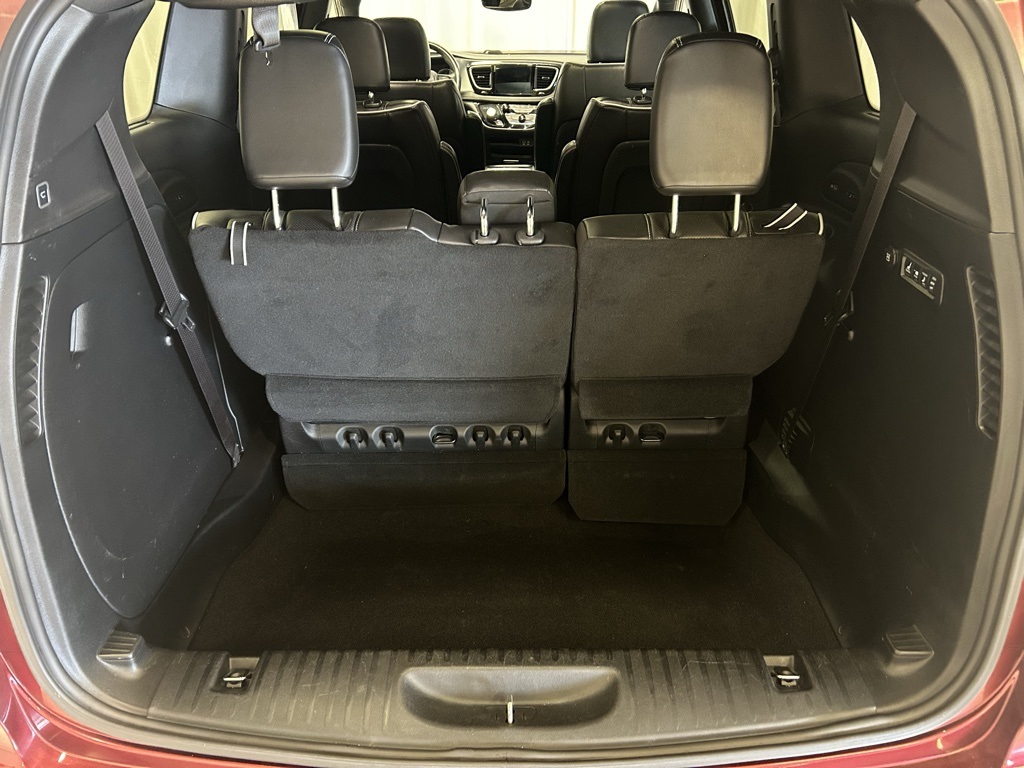 used 2020 Chrysler Pacifica car, priced at $19,299