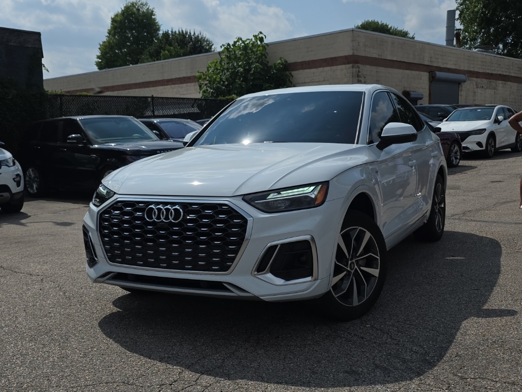 used 2022 Audi Q5 car, priced at $29,895