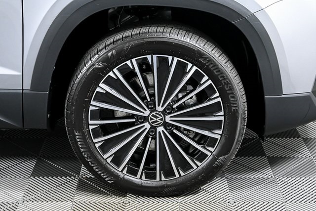 new 2025 Volkswagen Taos car, priced at $30,316