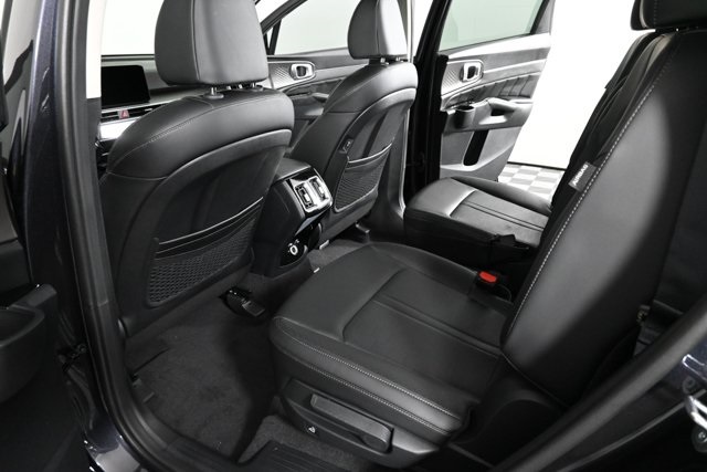new 2025 Kia Sorento car, priced at $40,872