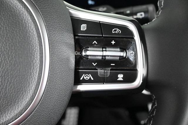 new 2025 Kia Sorento car, priced at $40,872