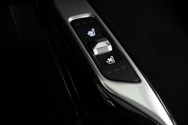 new 2025 Kia Sorento car, priced at $40,872