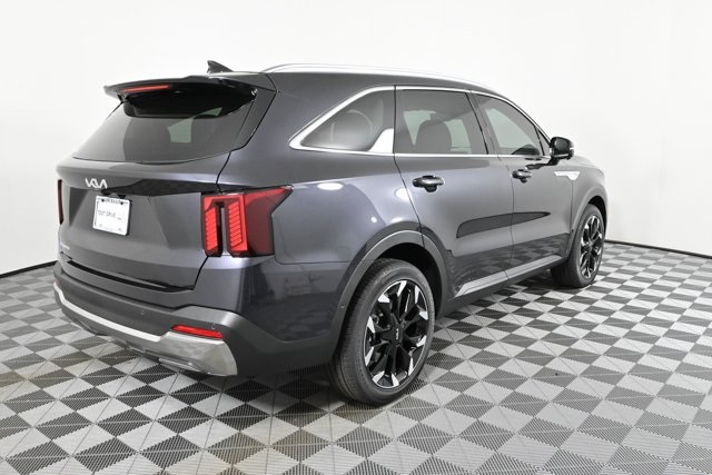 new 2025 Kia Sorento car, priced at $40,872