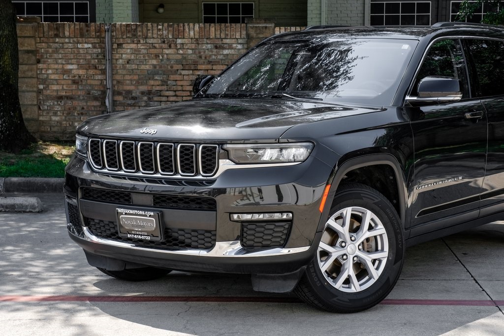 used 2022 Jeep Grand Cherokee L car, priced at $29,206