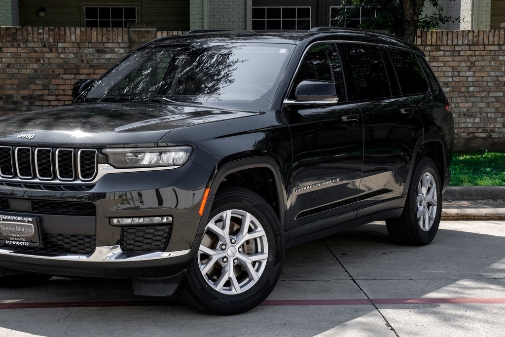 used 2022 Jeep Grand Cherokee L car, priced at $29,206