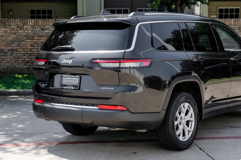 used 2022 Jeep Grand Cherokee L car, priced at $29,206