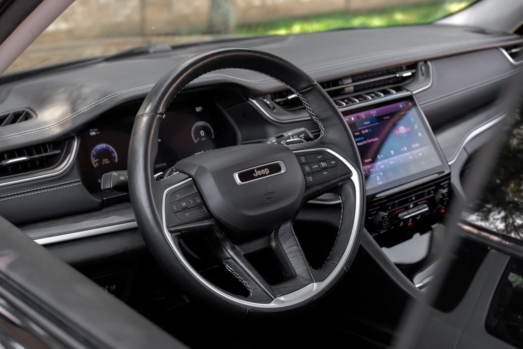 used 2022 Jeep Grand Cherokee L car, priced at $29,206