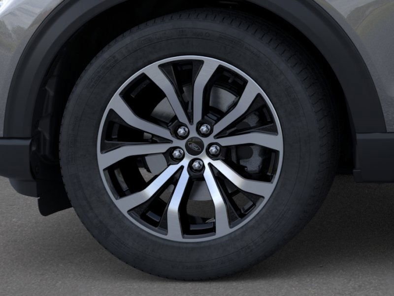 new 2025 Ford Explorer car, priced at $44,192