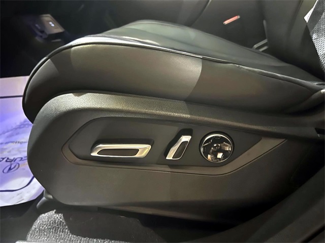 used 2023 Acura RDX car, priced at $40,365