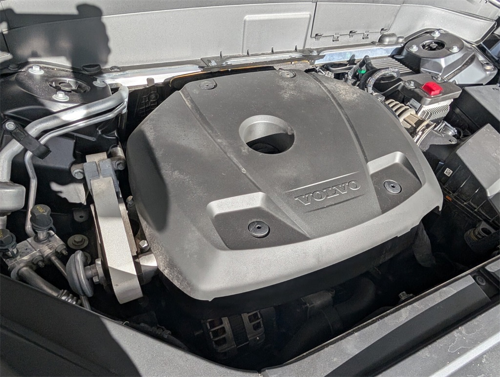 used 2020 Volvo XC90 car, priced at $24,000