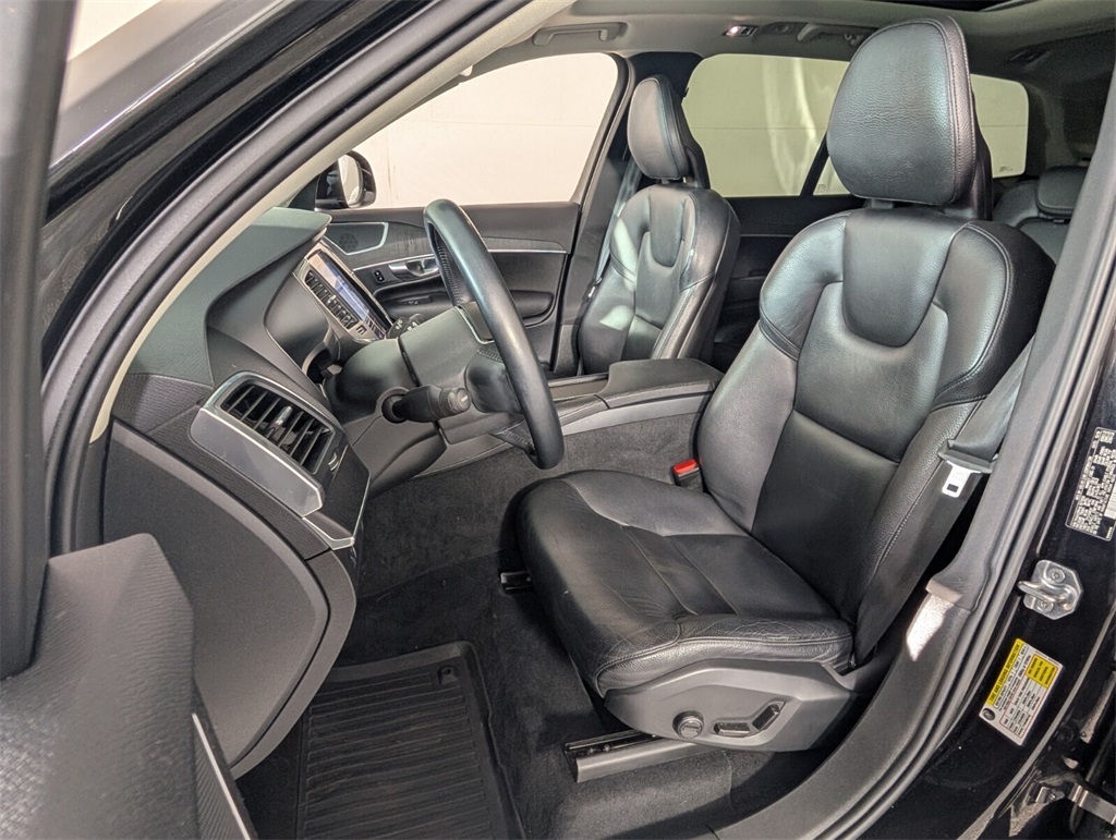used 2020 Volvo XC90 car, priced at $24,000