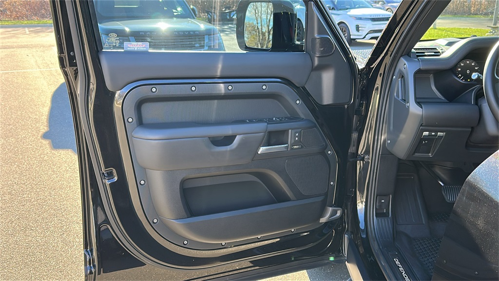 used 2025 Land Rover Defender 110 car, priced at $75,991
