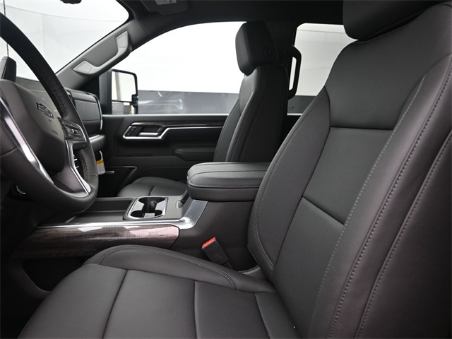new 2025 Chevrolet Silverado 2500HD car, priced at $87,360