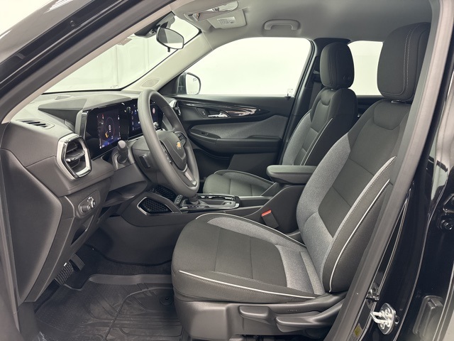 new 2026 Chevrolet TrailBlazer car, priced at $25,950