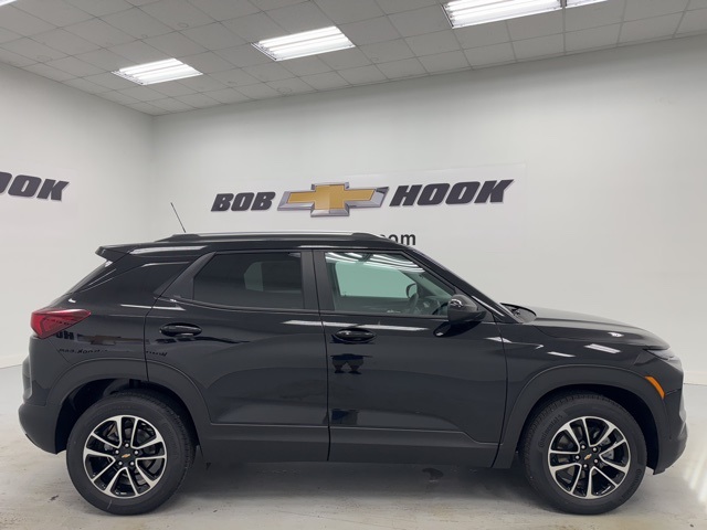 new 2026 Chevrolet TrailBlazer car, priced at $25,950