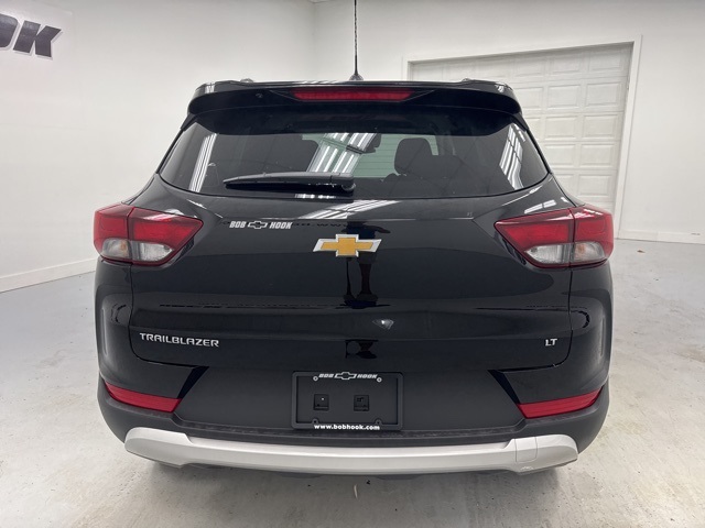 new 2026 Chevrolet TrailBlazer car, priced at $25,950