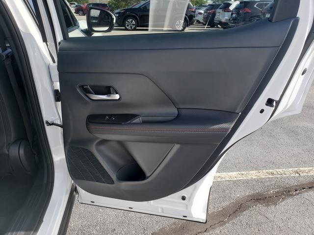 new 2025 Nissan Kicks car, priced at $30,622