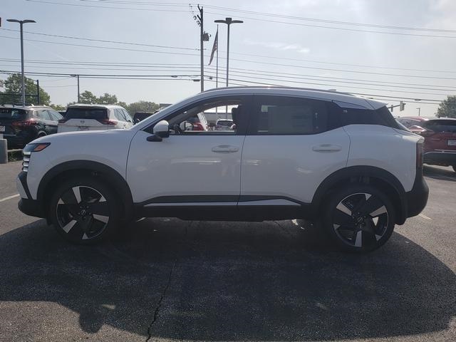 new 2025 Nissan Kicks car, priced at $30,622