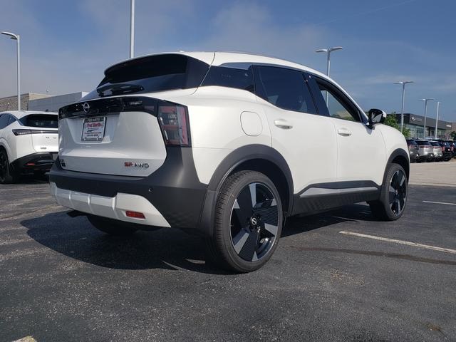 new 2025 Nissan Kicks car, priced at $30,622