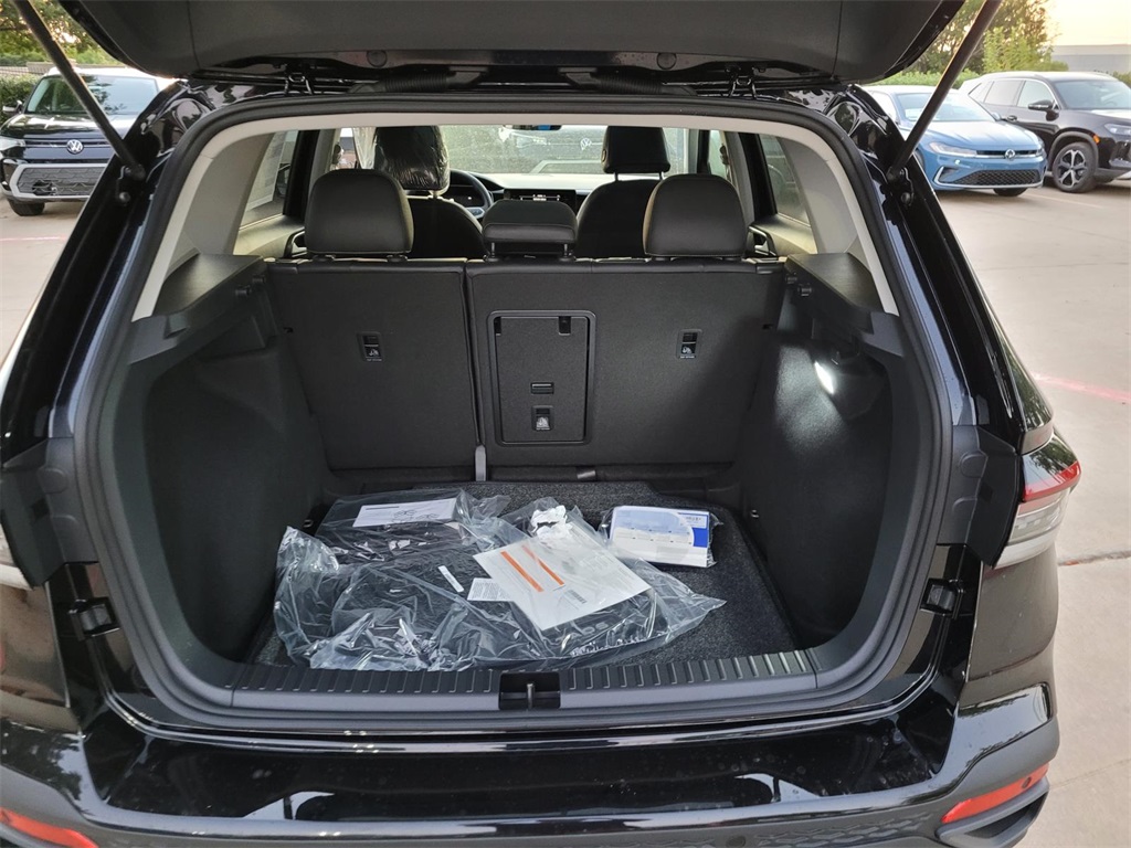 new 2025 Volkswagen Taos car, priced at $32,024