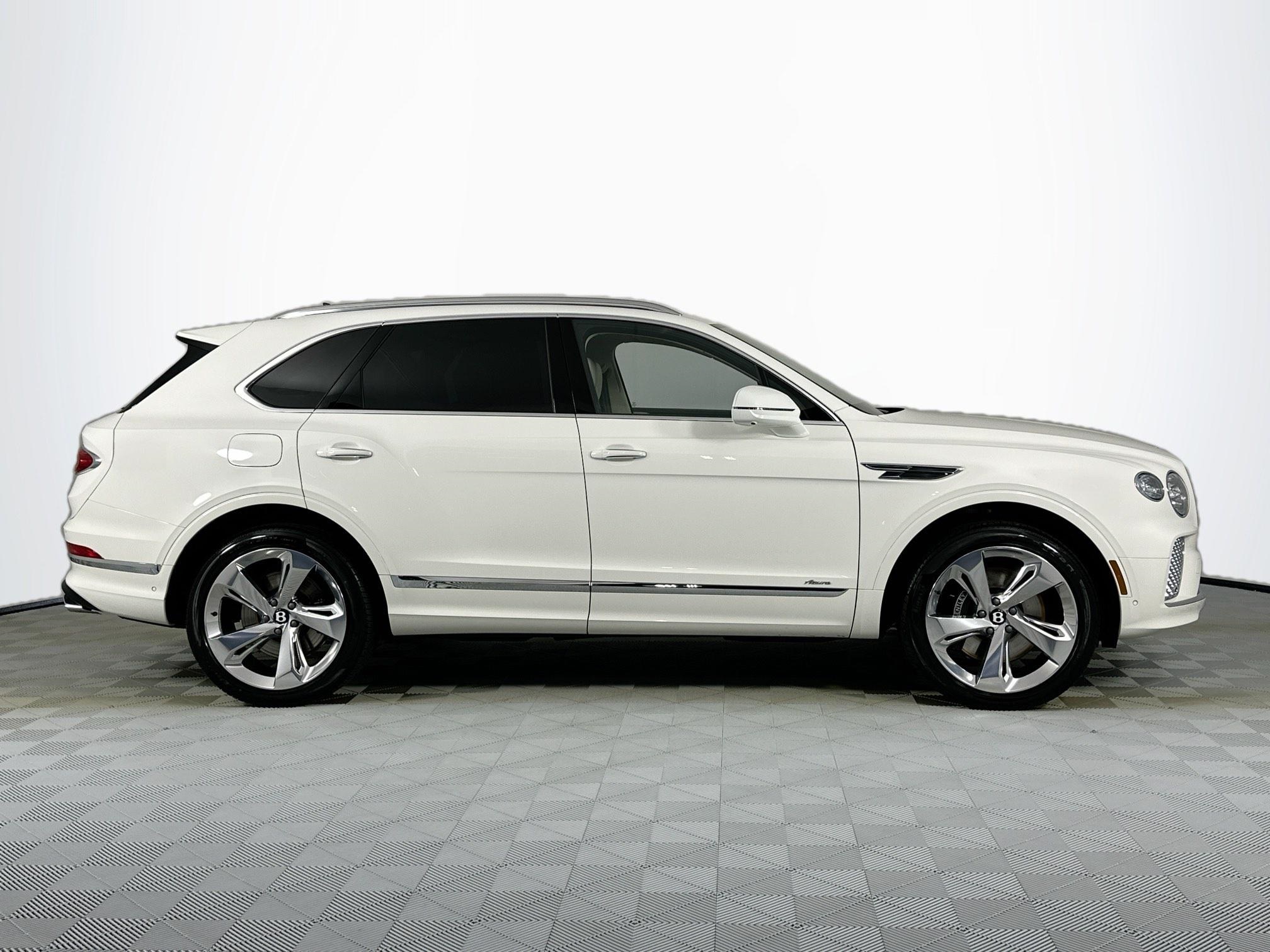 new 2025 Bentley Bentayga car