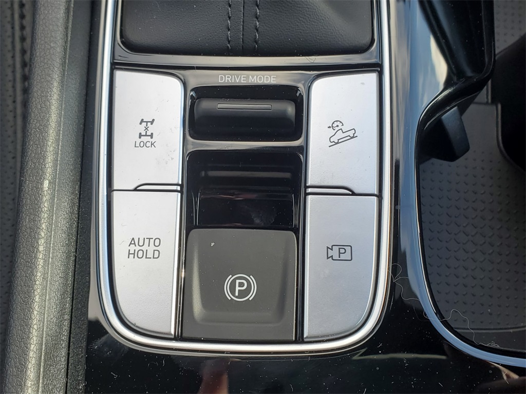 used 2024 Hyundai Santa Cruz car, priced at $32,997