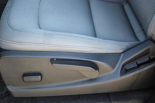 used 2022 Chevrolet Colorado car, priced at $21,392
