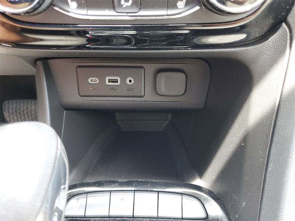 used 2022 Buick Encore GX car, priced at $18,998