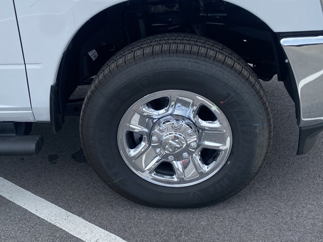 new 2025 Ram 3500 car, priced at $61,581