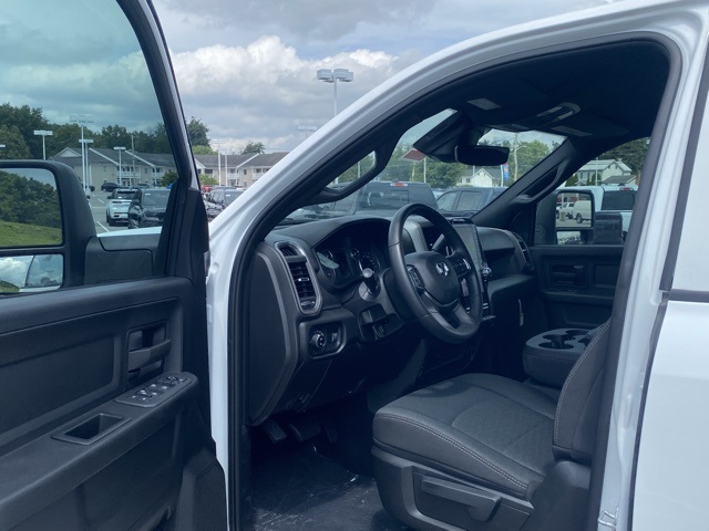 new 2025 Ram 3500 car, priced at $61,581