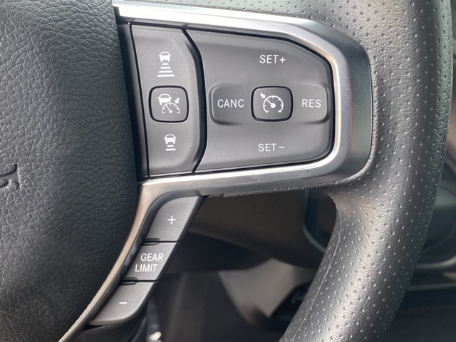 new 2025 Ram 3500 car, priced at $61,581
