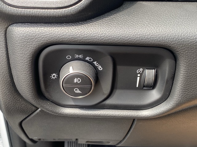 new 2025 Ram 3500 car, priced at $61,581