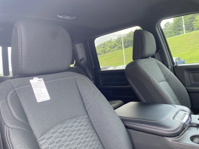 new 2025 Ram 3500 car, priced at $61,581
