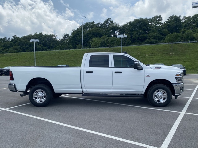 new 2025 Ram 3500 car, priced at $61,581