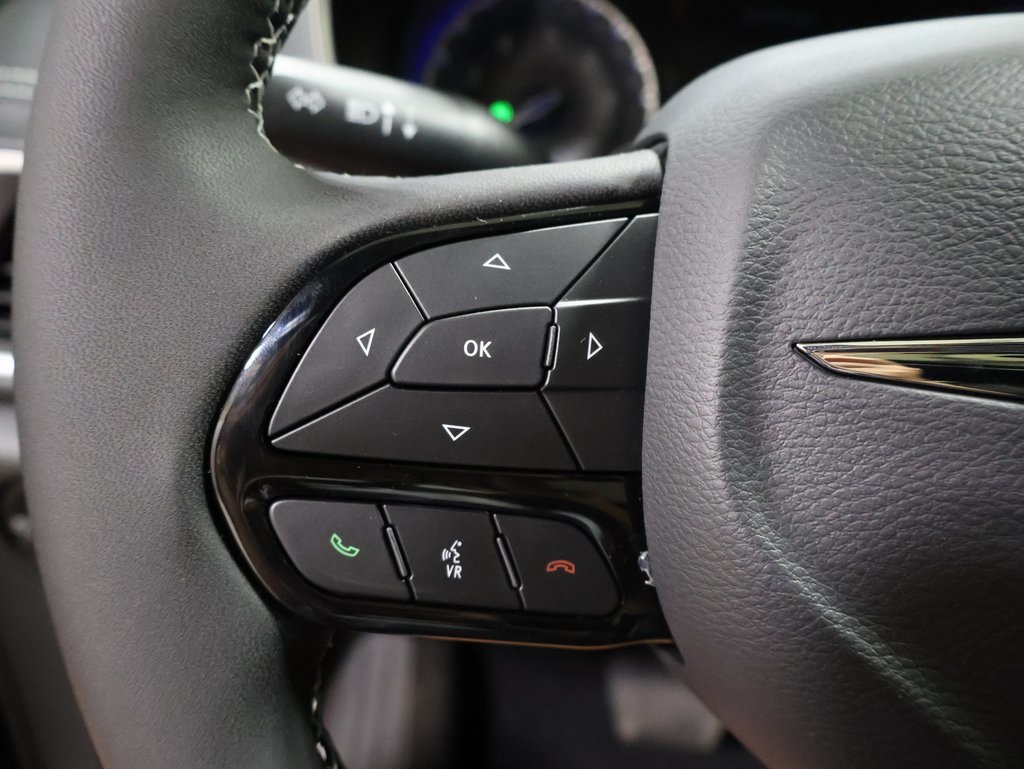 new 2025 Chrysler Pacifica car, priced at $52,364