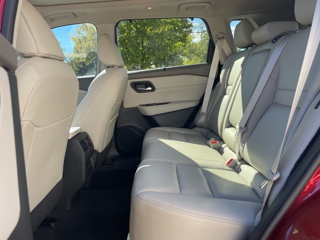 used 2023 Nissan Rogue car, priced at $25,555