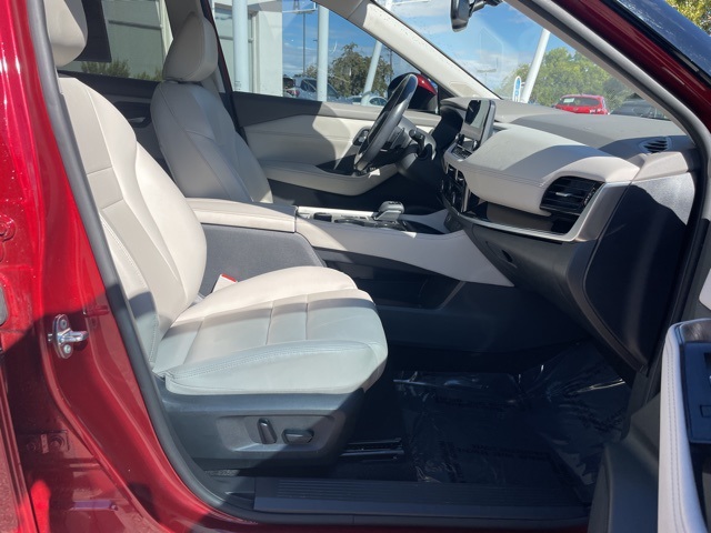 used 2023 Nissan Rogue car, priced at $25,555